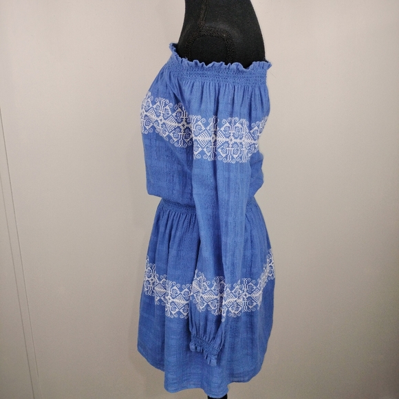 Tory Burch 100% Cotton Embroidered Off-the-Shoulder Smocked Mini Dress Sz. XS - Picture 10 of 13
